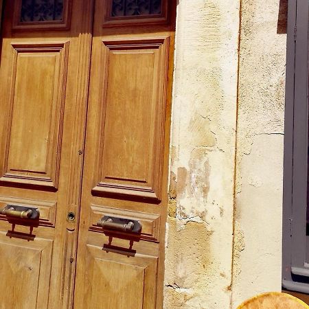 Ancienne Maison De Maitres Lourmarin Exteriör bild